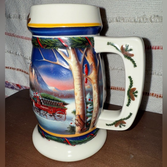 Vintage Budweiser Holiday Stein 2000 - Festive Red and Blue - Picture 8 of 15
